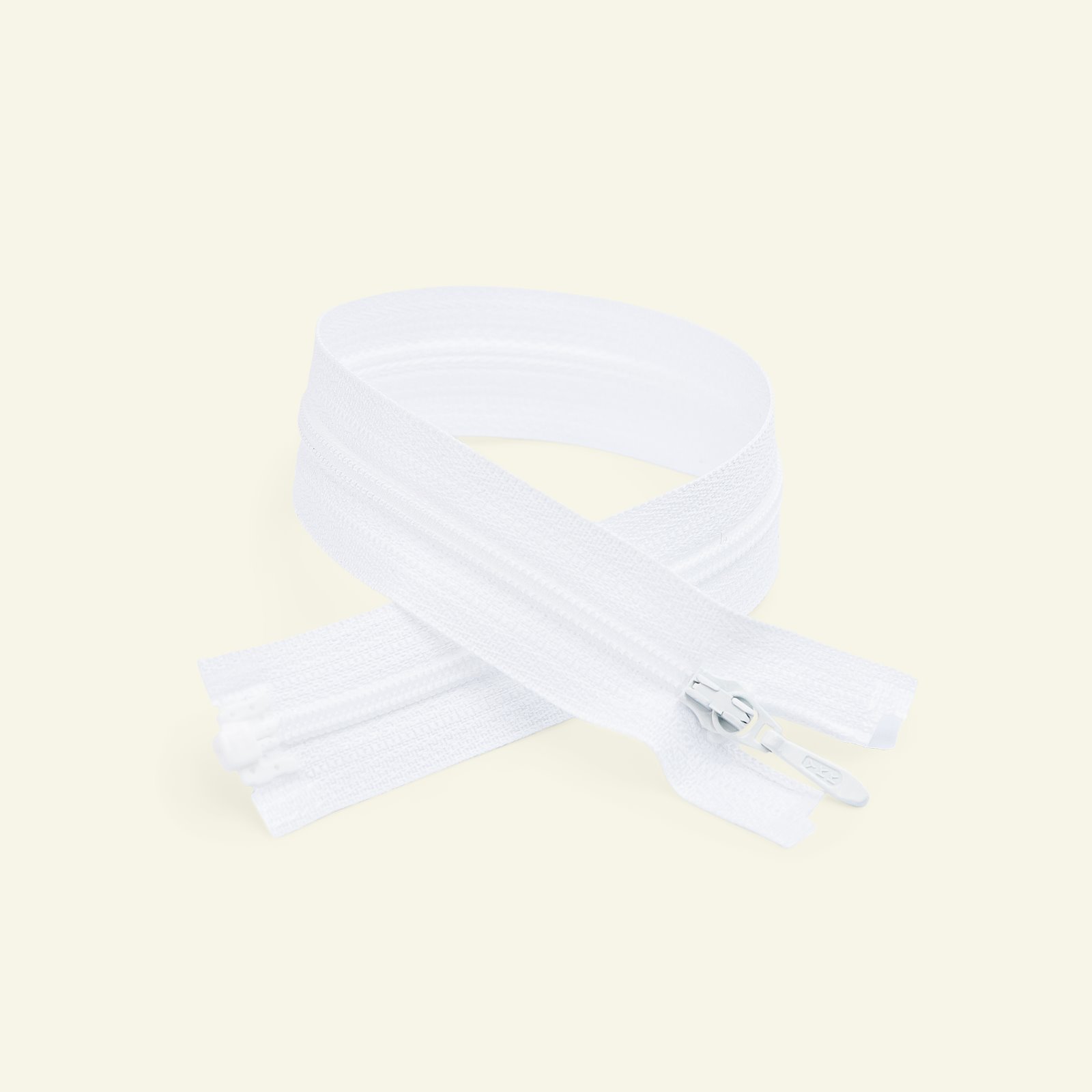 YKK zip 4mm coil open end white x40601_pack
