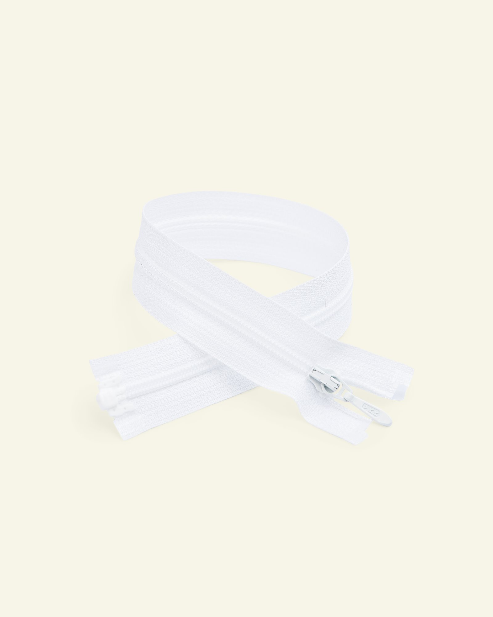 YKK zip 4mm coil open end white x40601_pack